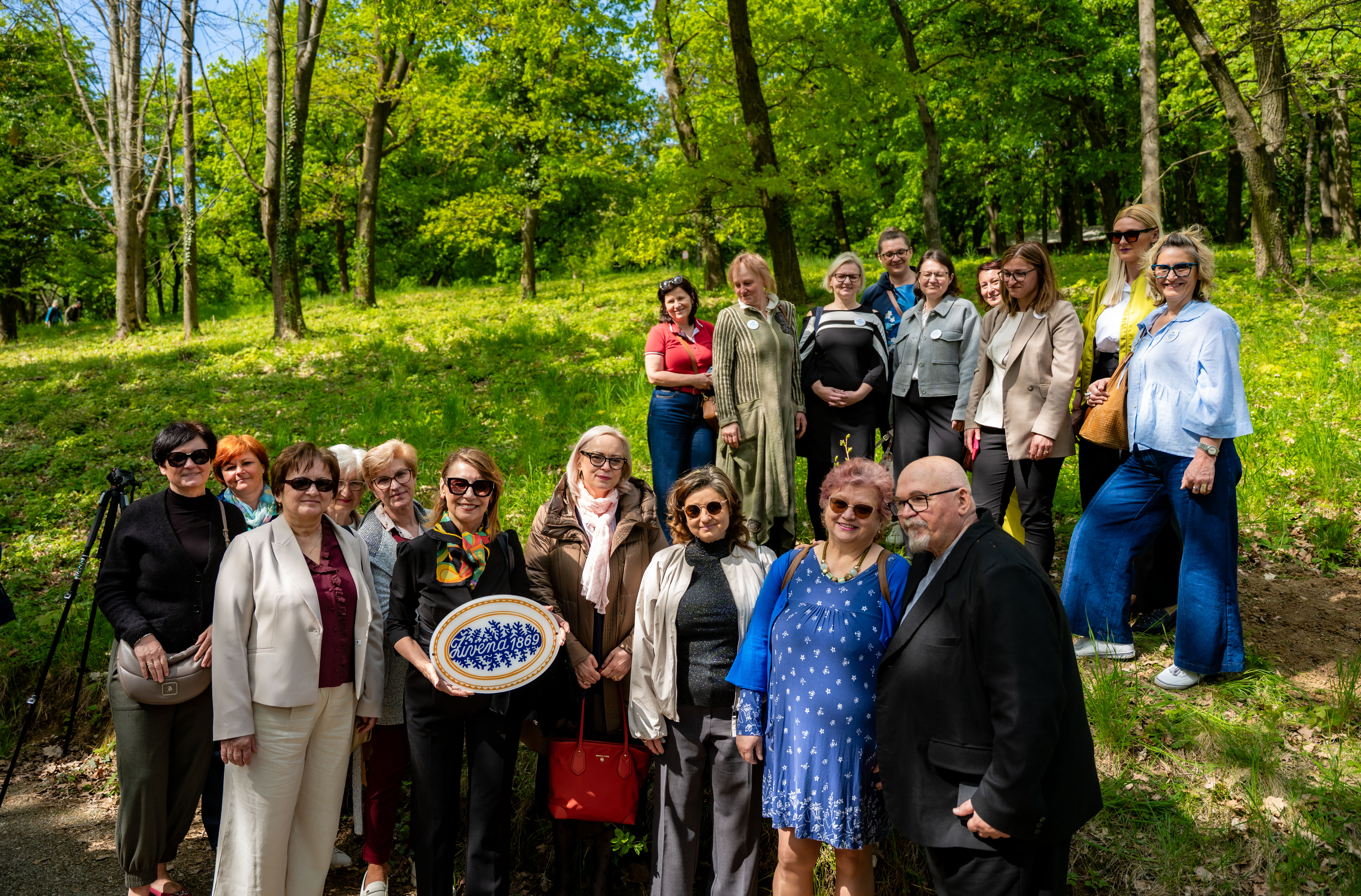 Slavnostne zasadenie stromu do Aleje vyznamnych osobnosti Botanickej zahrady UPJS-1-30